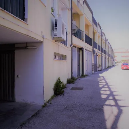 A Due Passi Dal Mare * San Benedetto del Tronto